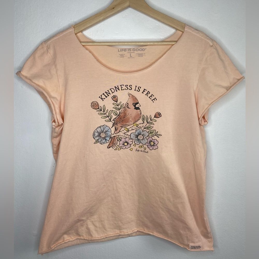 NWOT Life is Good Women's Peach Graphic Tee Kindness is free Size Large